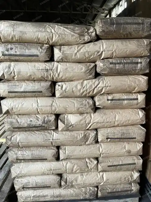 25 kg kraft paper bags of sulphonated asphalt